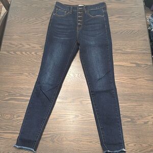 Nature Denim Dark Wash Jeans
3/25
Like New